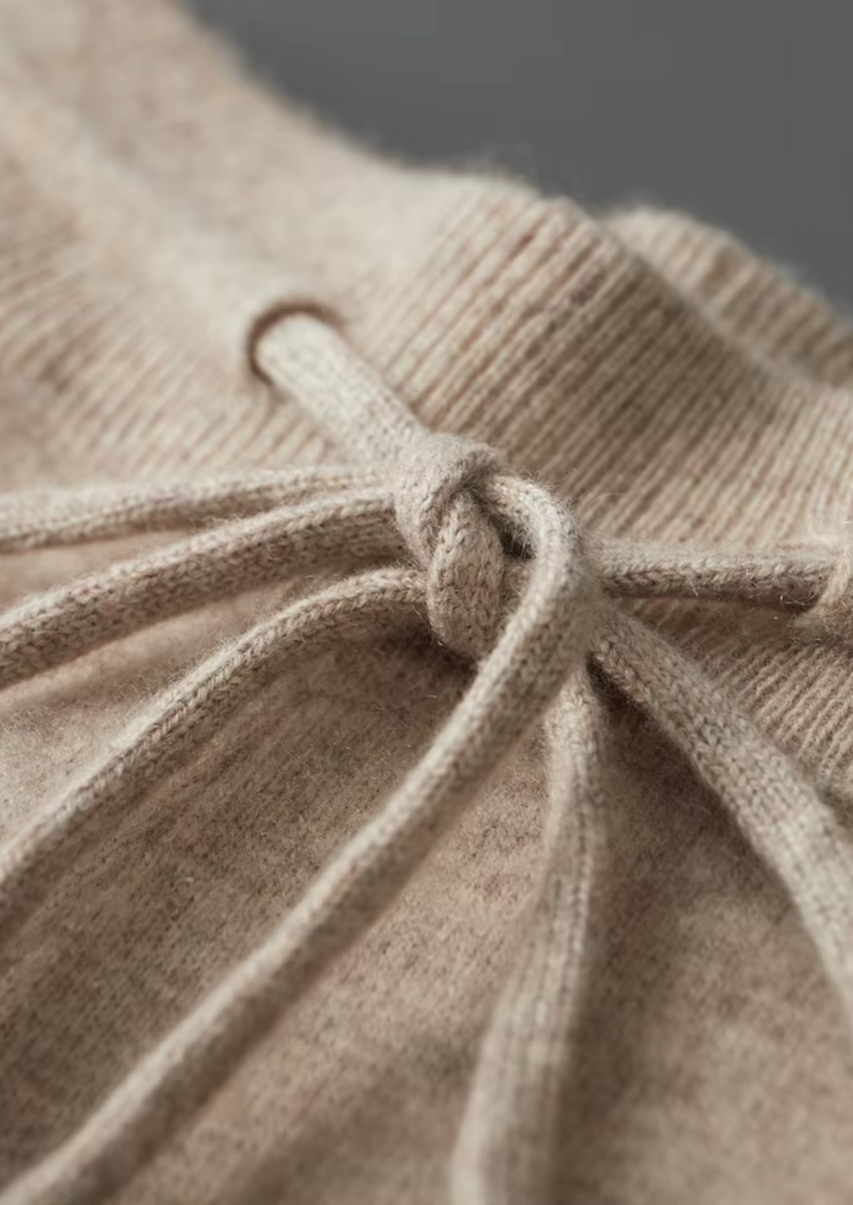PREMIUM CASHMERE LEISURE TROUSERS
